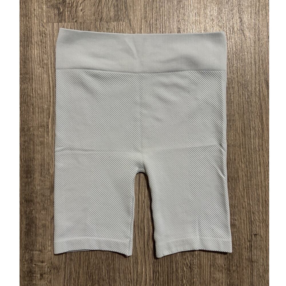 Nikibiki Seamless Ribbed Biker Shorts Womens OS High Waisted Gray Stretch Yoga